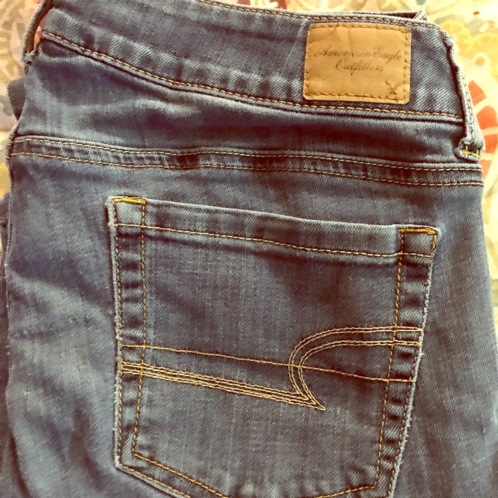 Super stretch American eagle jeans